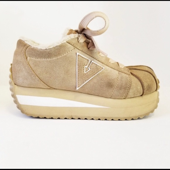 Vintage Rare Volatile suede platform “Tuff”sneaker - Picture 3 of 9